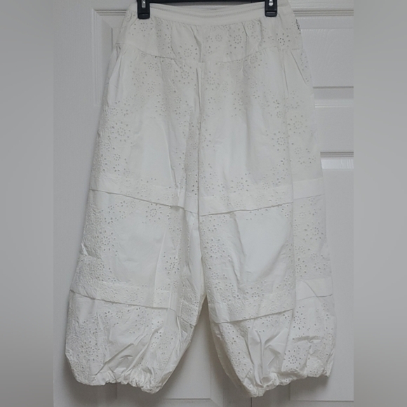 FP Movement Gonna Love Me Eyelet Pants/White Combo - Picture 11 of 16